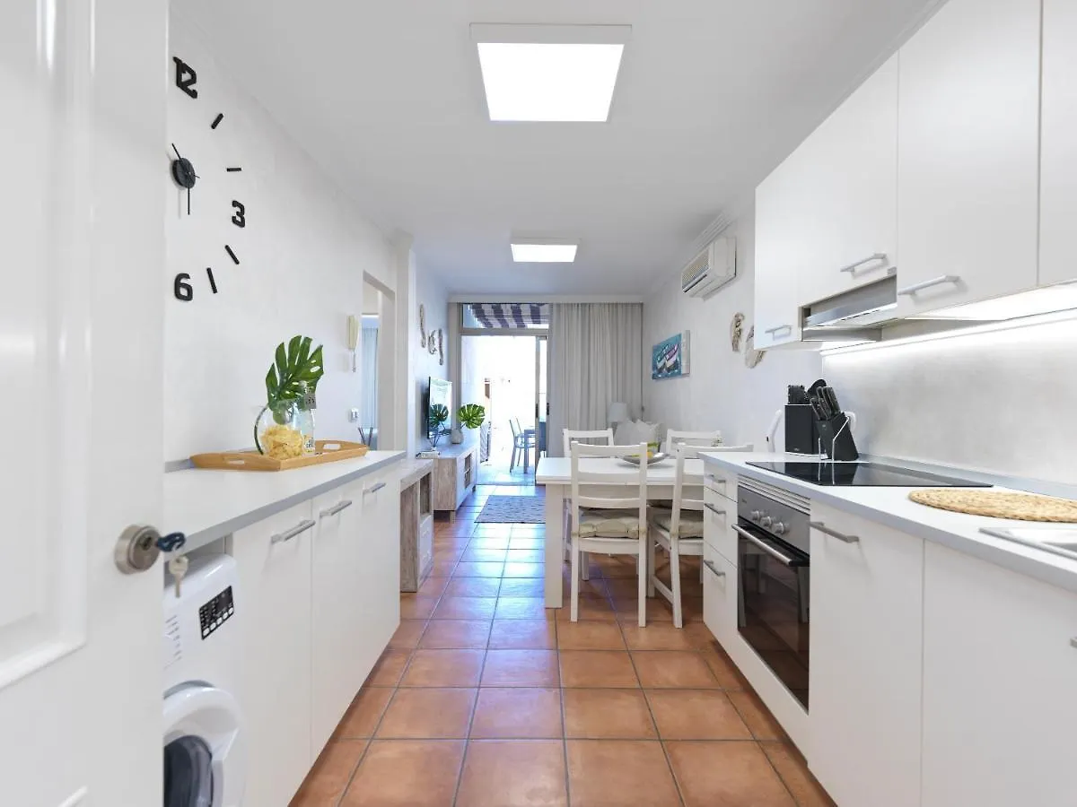 Brand New Home With Sunset Terrace Mogan