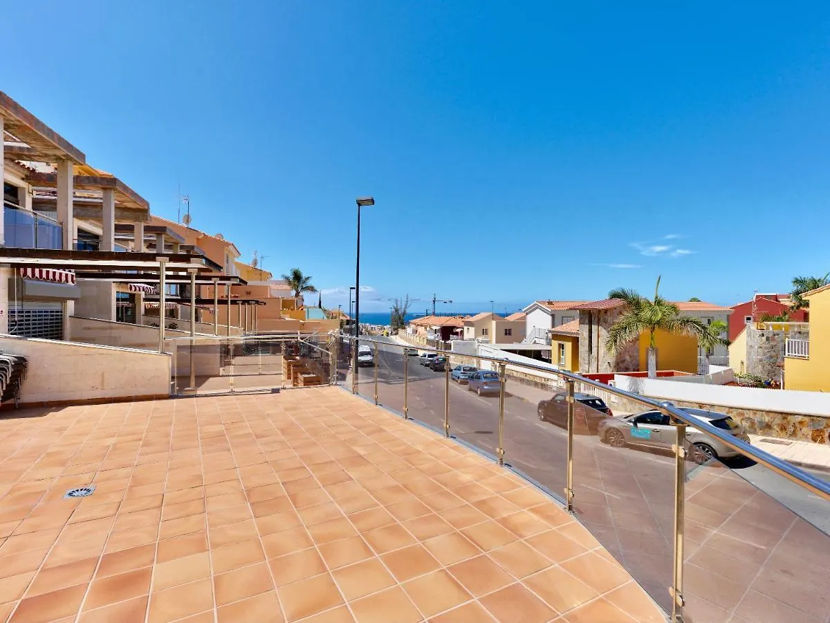 Brand New Home With Sunset Terrace Mogan Apartment