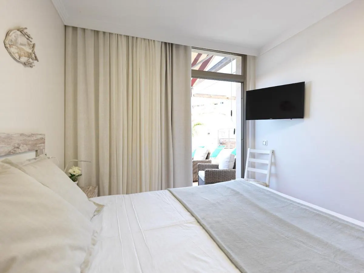 Brand New Home With Sunset Terrace Mogan
